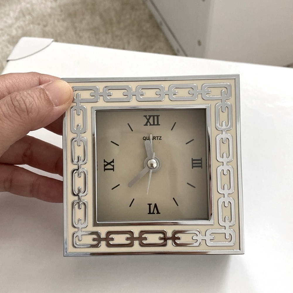 Reed & Barton quartz desktop clock